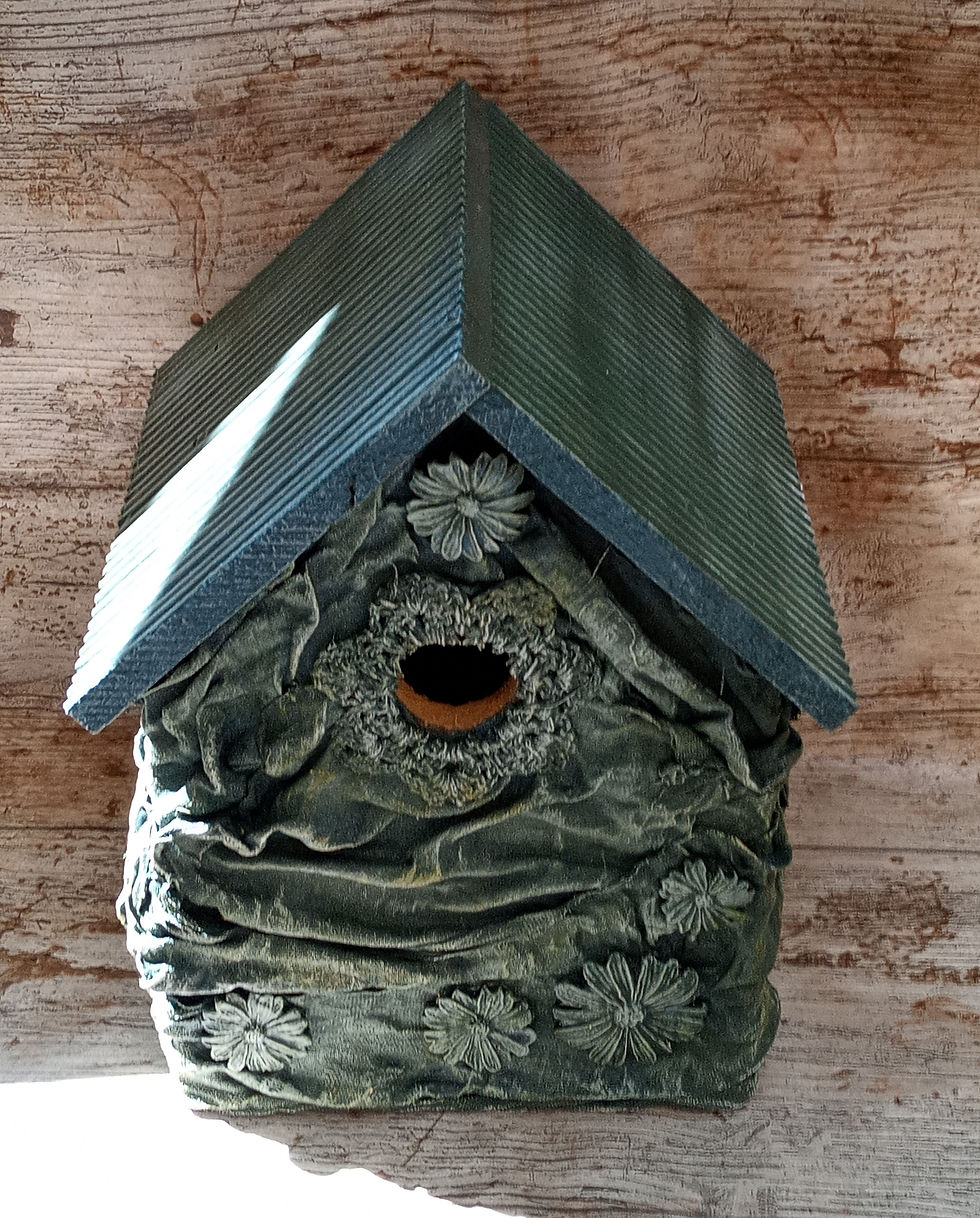 Bird house