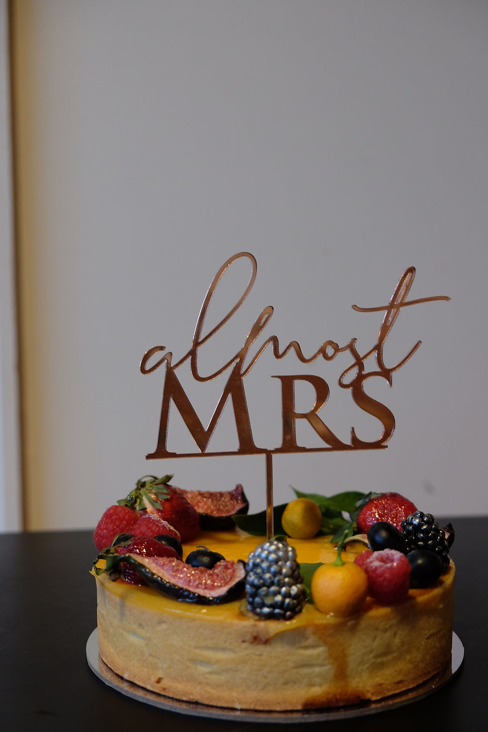 Thumbnail: Cake topper