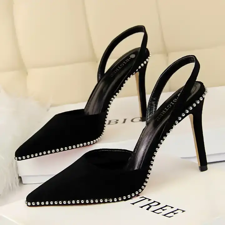 127-03 Women's Dress Shoe With Studs