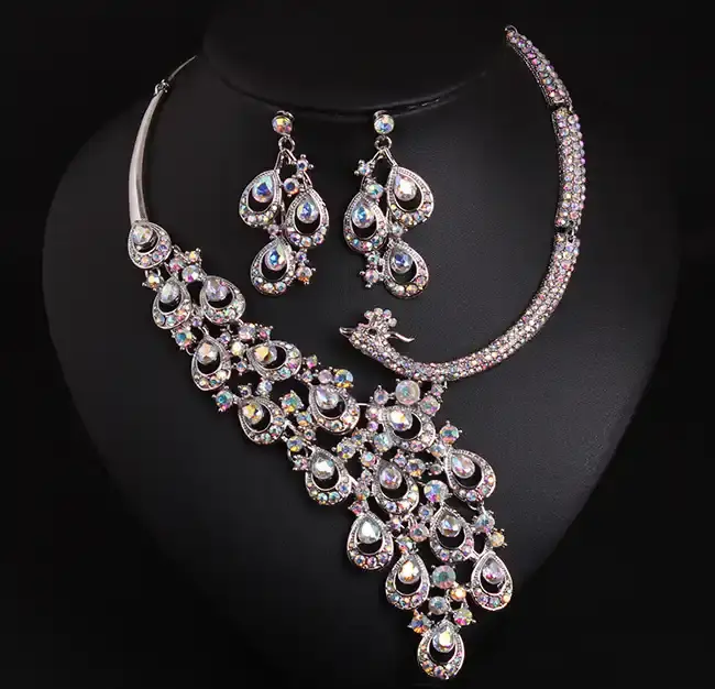 Luxury 2 Pc Designer Women's Necklace and Ear Ring