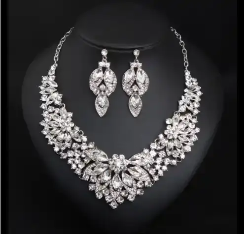 Thumbnail: Bridal Luxury Crystal Women Jewelry Sets