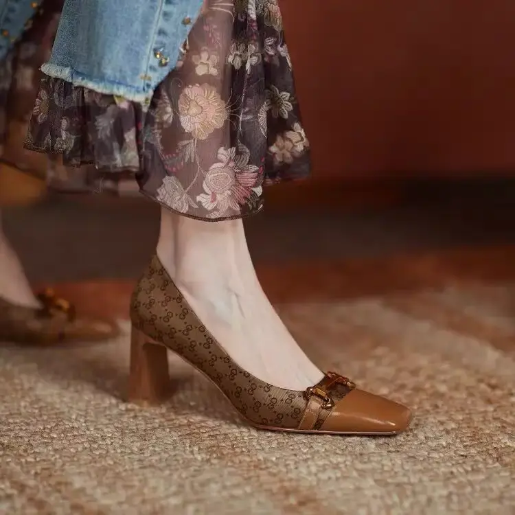 Thumbnail: Customized Designer Women's Fine Luxury Coarse Heel Fashion Elegant Shoes