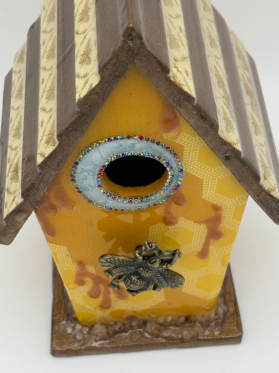 Thumbnail: Honey Drip Bee Birdhouse