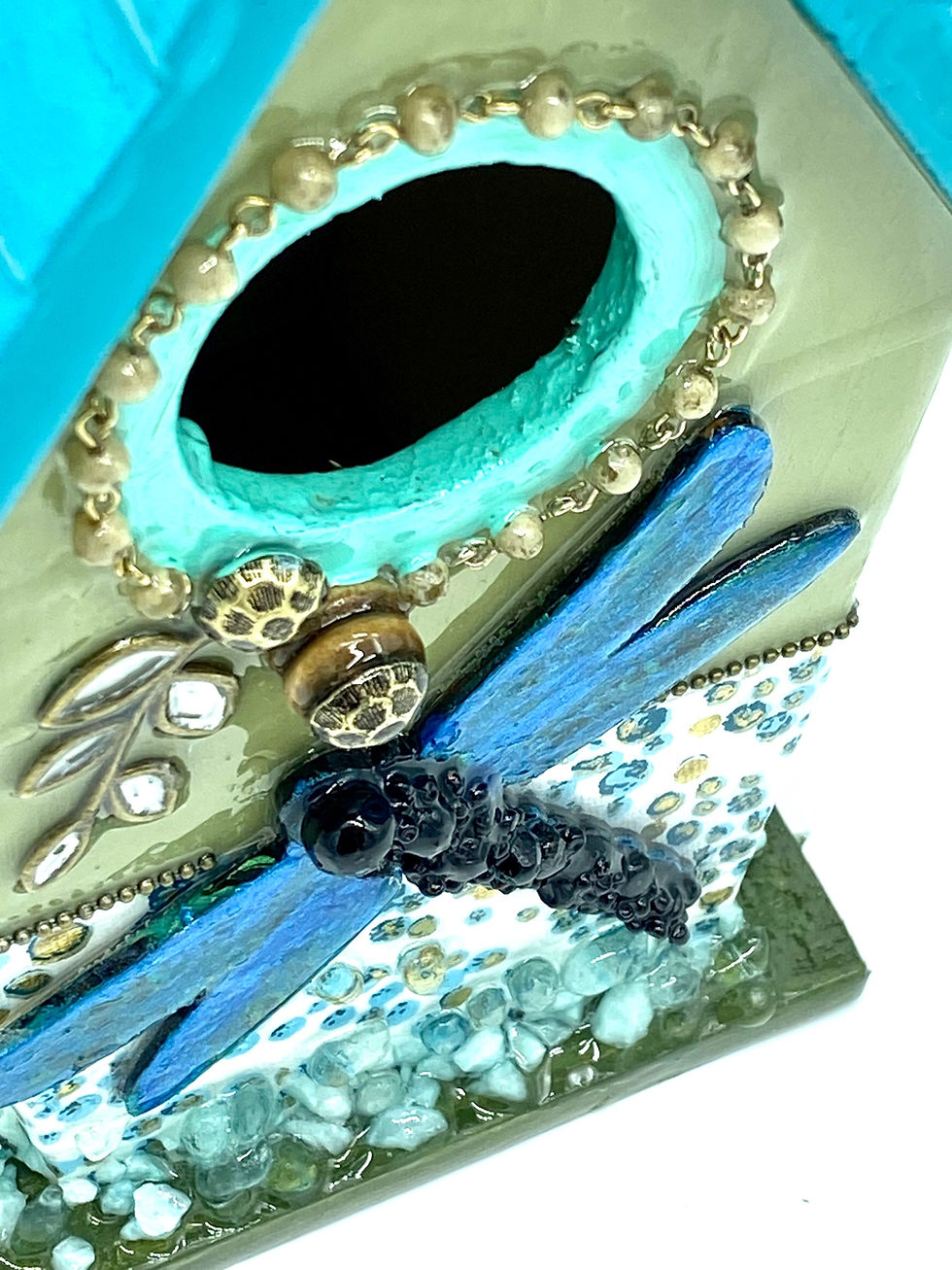 Thumbnail: Dragonfly Birdhouse