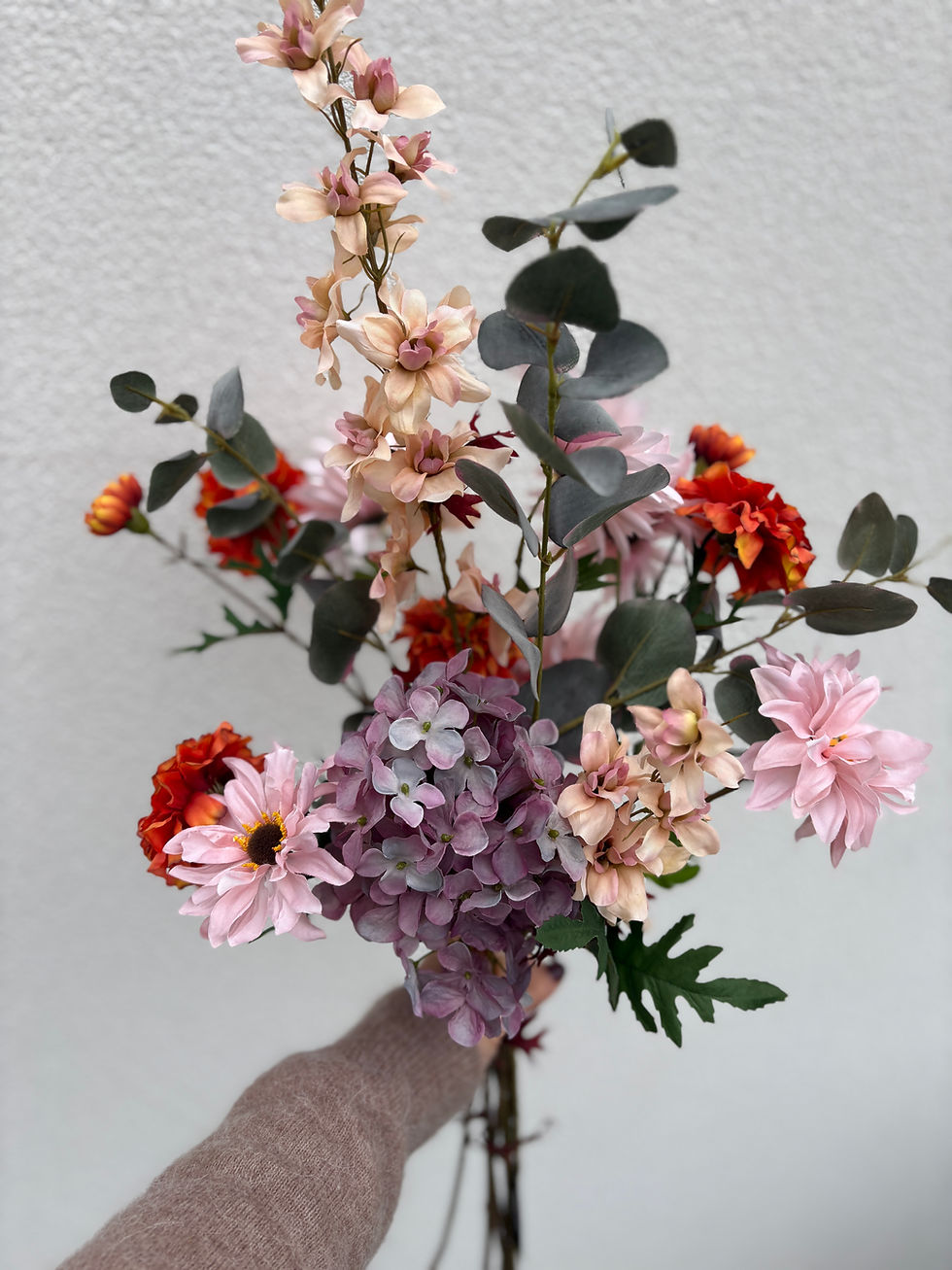 Thumbnail: Blush botanique 