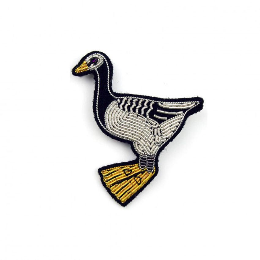 broche oie