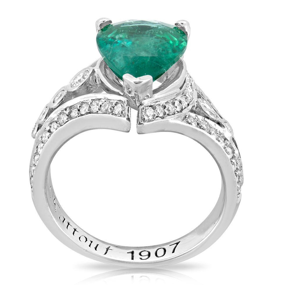 Thumbnail: Pear Emerald/Sapphire Bold Prominent Diamond Ring