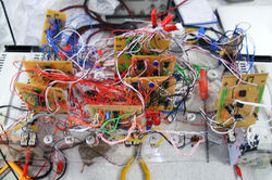 wires inside synthesizer