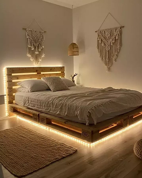 Bed Glowing 
