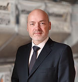 Jettainer_Gert_1x1.jpg