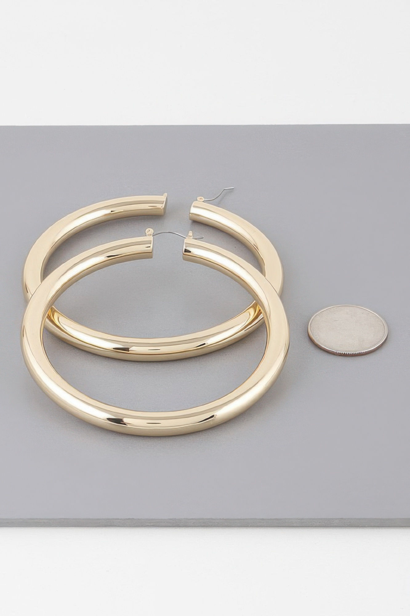 Shiny Hoop Earrings