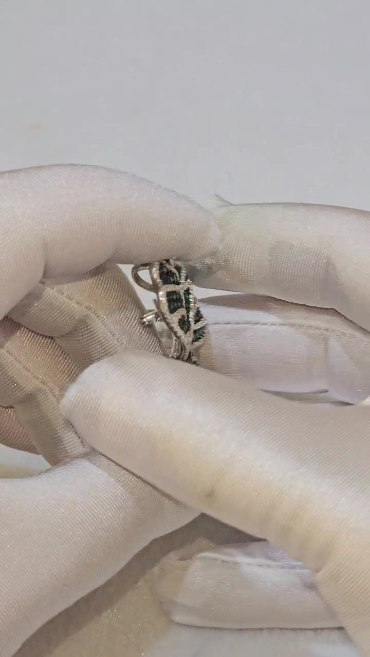 Miniatura: Papillon Vert brošňa green