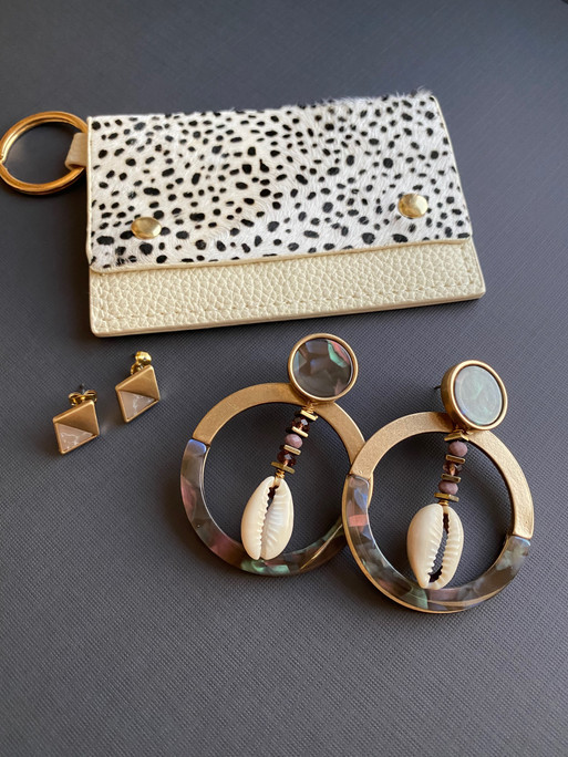 Alma Digna Earrings and Wallet Gift Set
