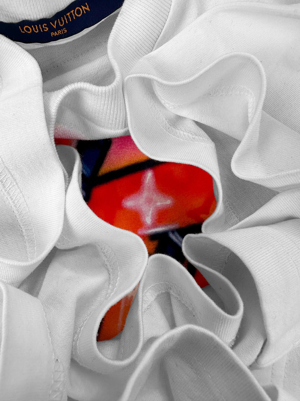 Thumbnail:  SS22 Louis Vuitton ‘Graffiti’ 3D Spray Paint White Graphic T-Shirt