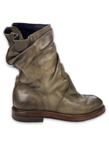 00s Mihara Yasuhiro Tornado Cut Side-zip Leather Boots