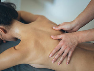 How to Do a Back Massage: Benefits, Techniques & What to Expect