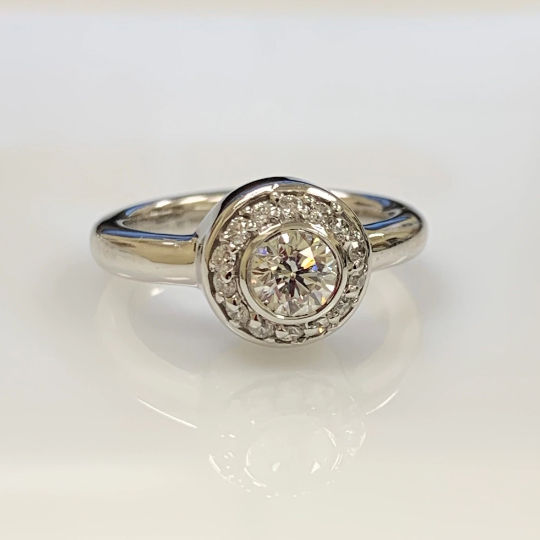 0.82 CT Round Diamond Halo Engagement Ring
