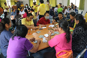 อบต.คำนาดี จัดโครงการอบรมให้ความรู้ ปชช.ป้องกันโรคโควิด-19 และการจัดทำหน้ากากผ้า