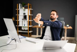 Desk to Dusk: Mini Workouts for Busy Schedules