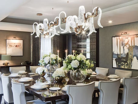Dining Room Lighting Mastery: Chandeliers vs. Pendant Lights