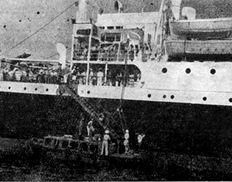 The Sixth Convention of Land of Israel Studies, 1950. Participants aboard the SS Komemiut at Tel Aviv headed for Acco (from a 1950 newsreel)