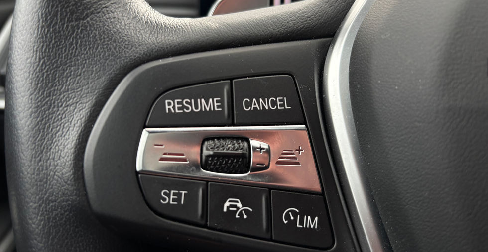 BMW 318d Touring 2023 interieur