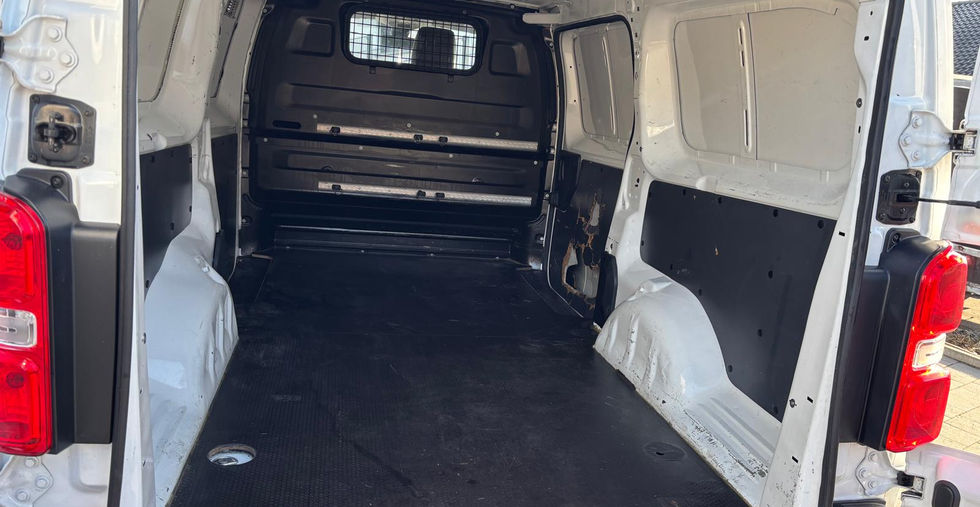 Peugeot Expert L3 Premium 2.0 BlueHDi 2020 laadruimte L3 Long versie BTW-wagen eerste eigenaar