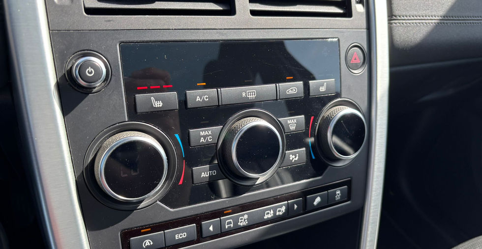 Land Rover Discovery Sport 4x4 2.0 Diesel 150 pk Automaat Interieur