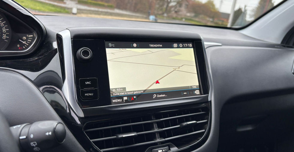 Peugeot Active 1.5 BlueHDi 2019 interieur