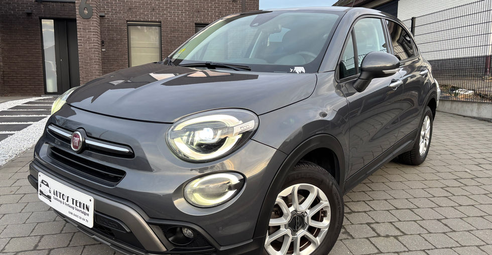 Fiat 500X City Cross 1.6 JTD Automaat 2020 vooraanzicht met LED-verlichting en aluminium velgen