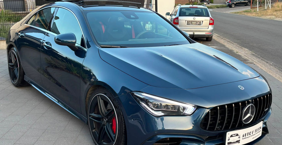 Mercedes CLA 45 S AMG 4MATIC+ 421 PK 2021 vooraanzicht met panoramisch schuifdak en sportieve AMG-uitstraling