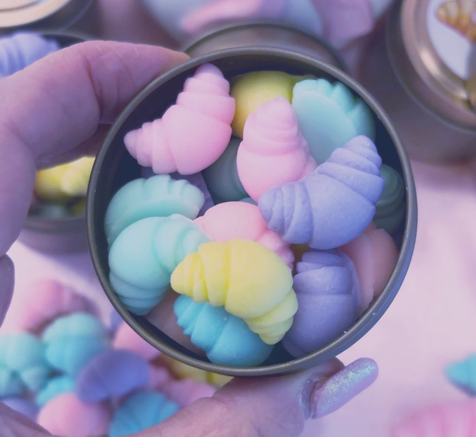 Thumbnail:  Frosted sugared  blooms 
