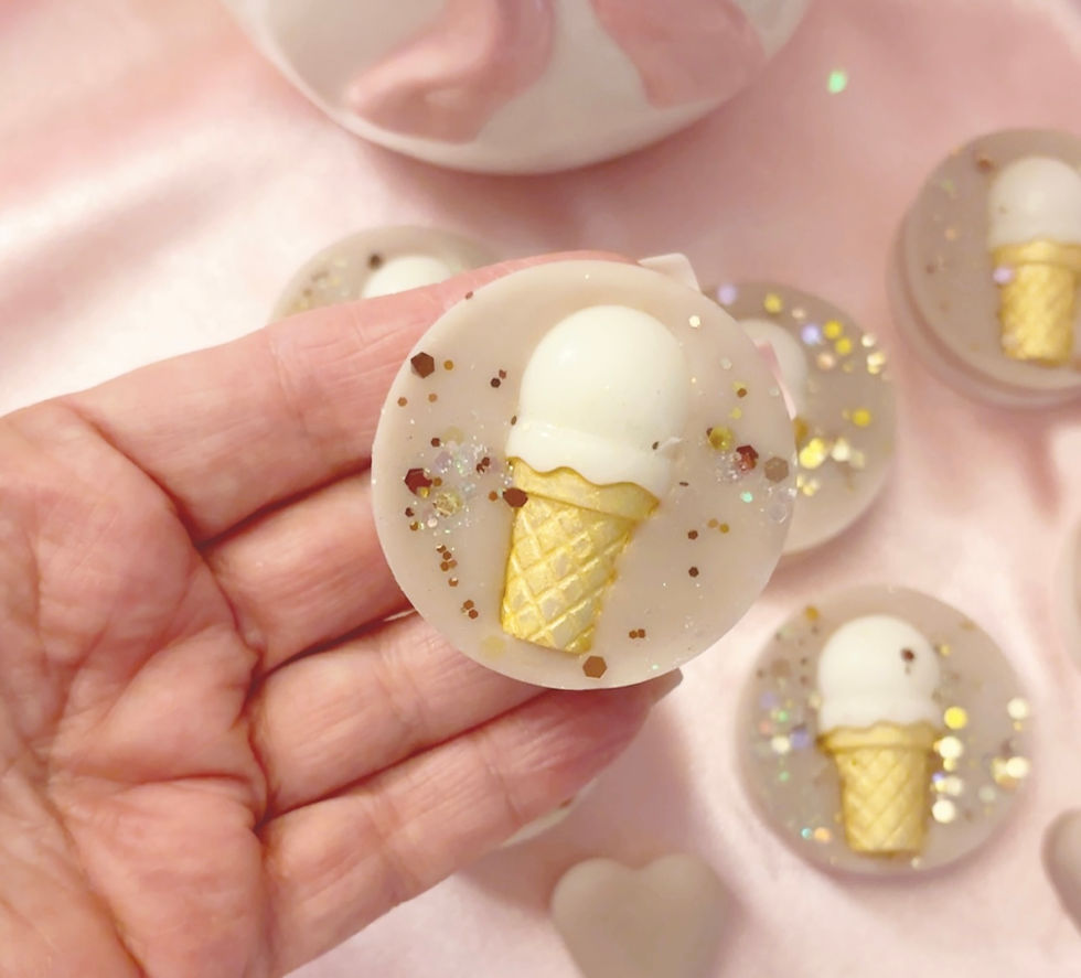 Thumbnail: Vanilla sugar waffle cone 🍦