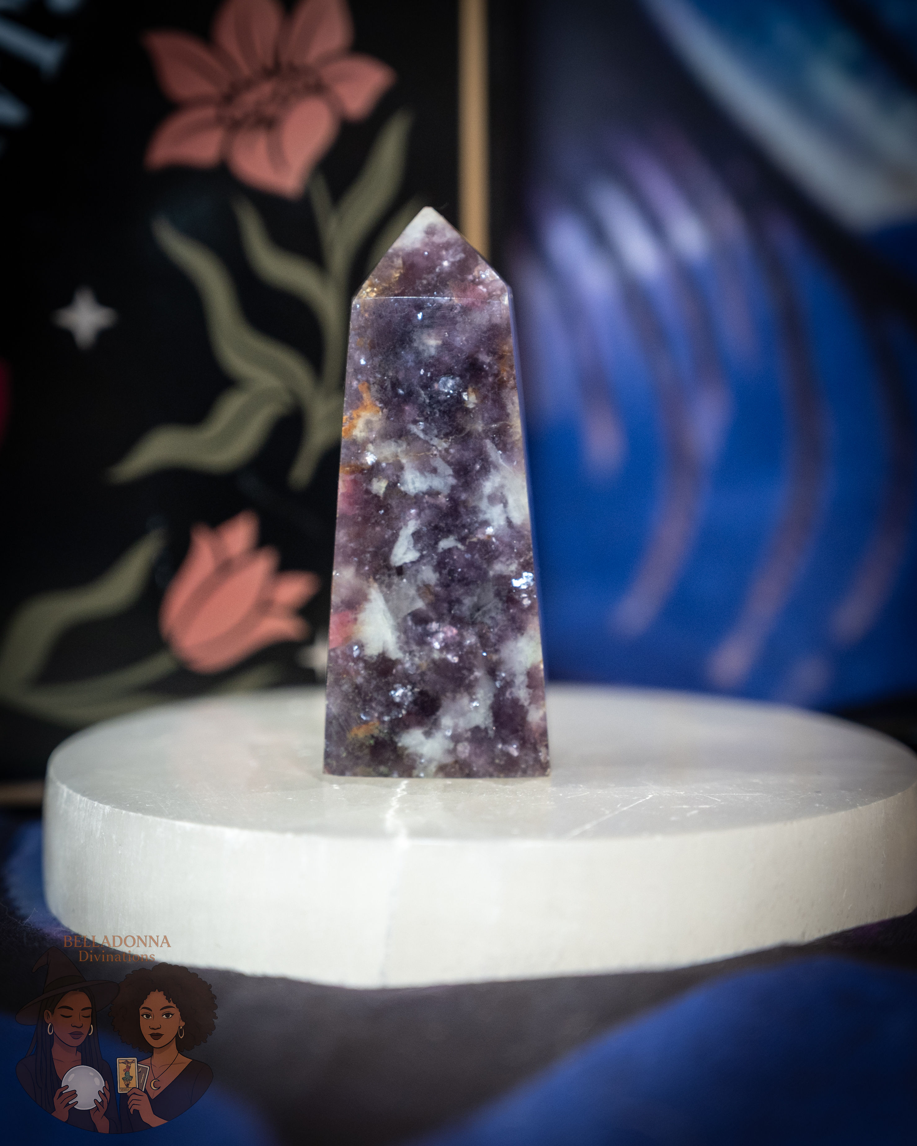 Purple Mica in Quartz Tower