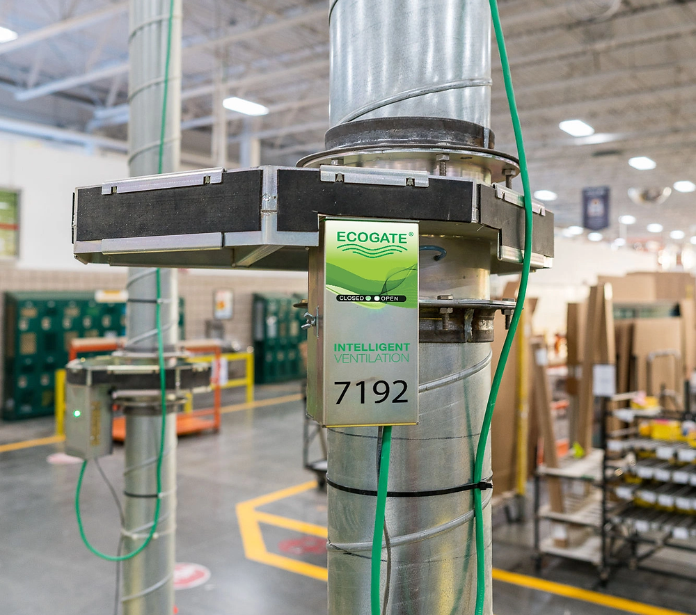 Automatic dust collection blast gate
