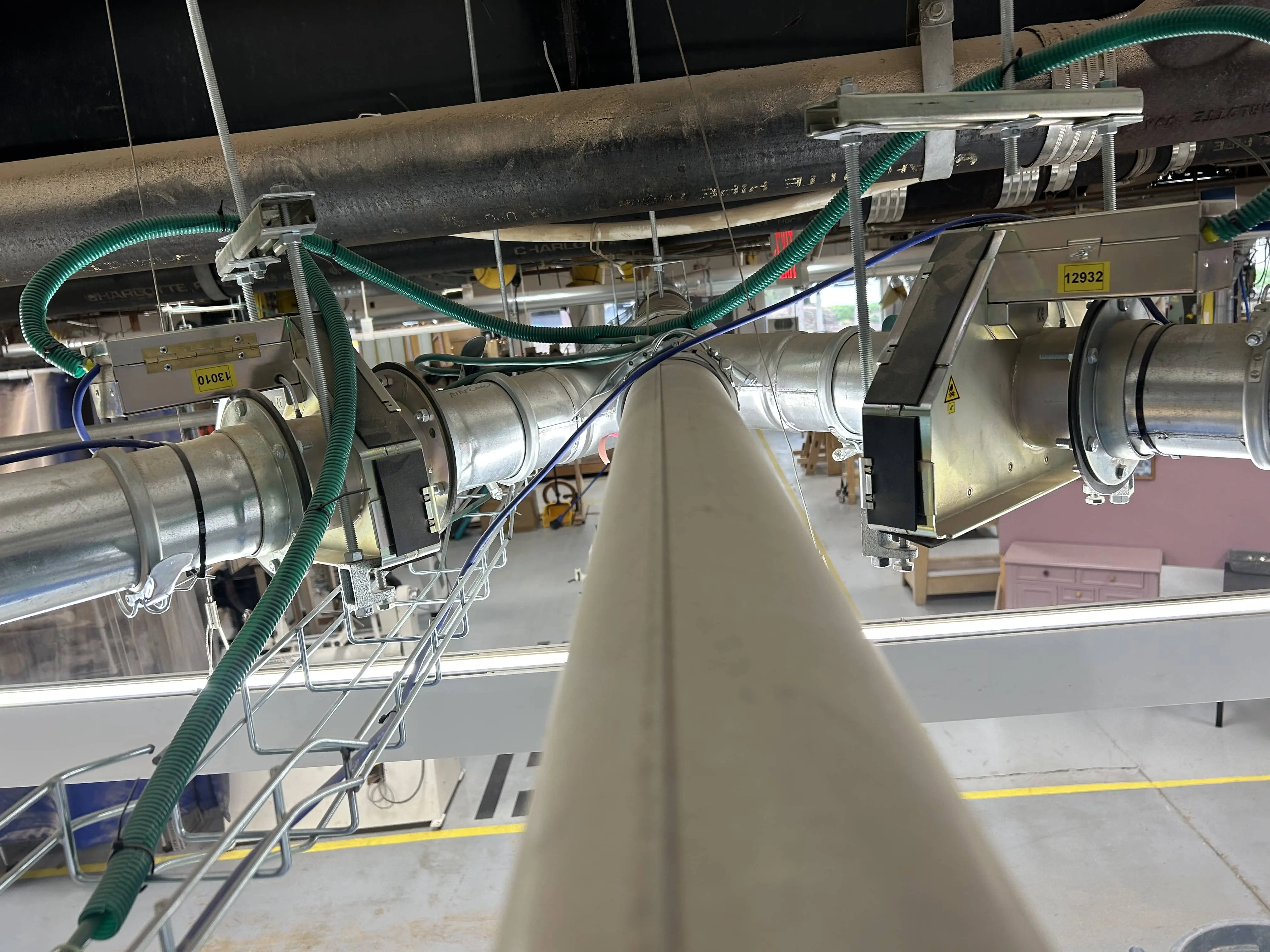 Dust collection system equipped with Ecogate