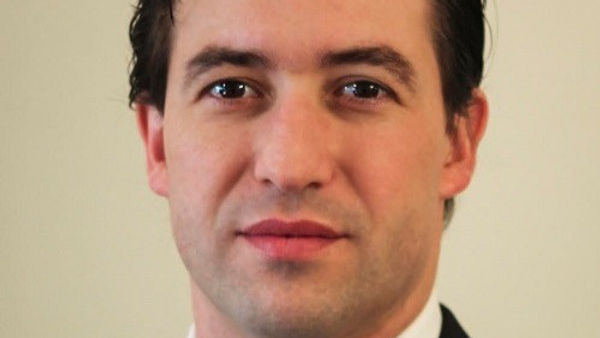 BUSINESS CAST - Ricardo Romin True Motion