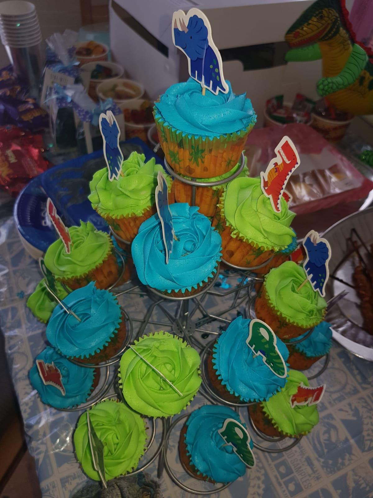 Party time cupcakes - £15 for a box of 6 