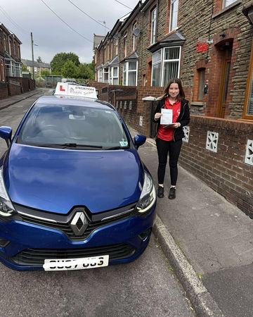 Treads driving school pass pic 4