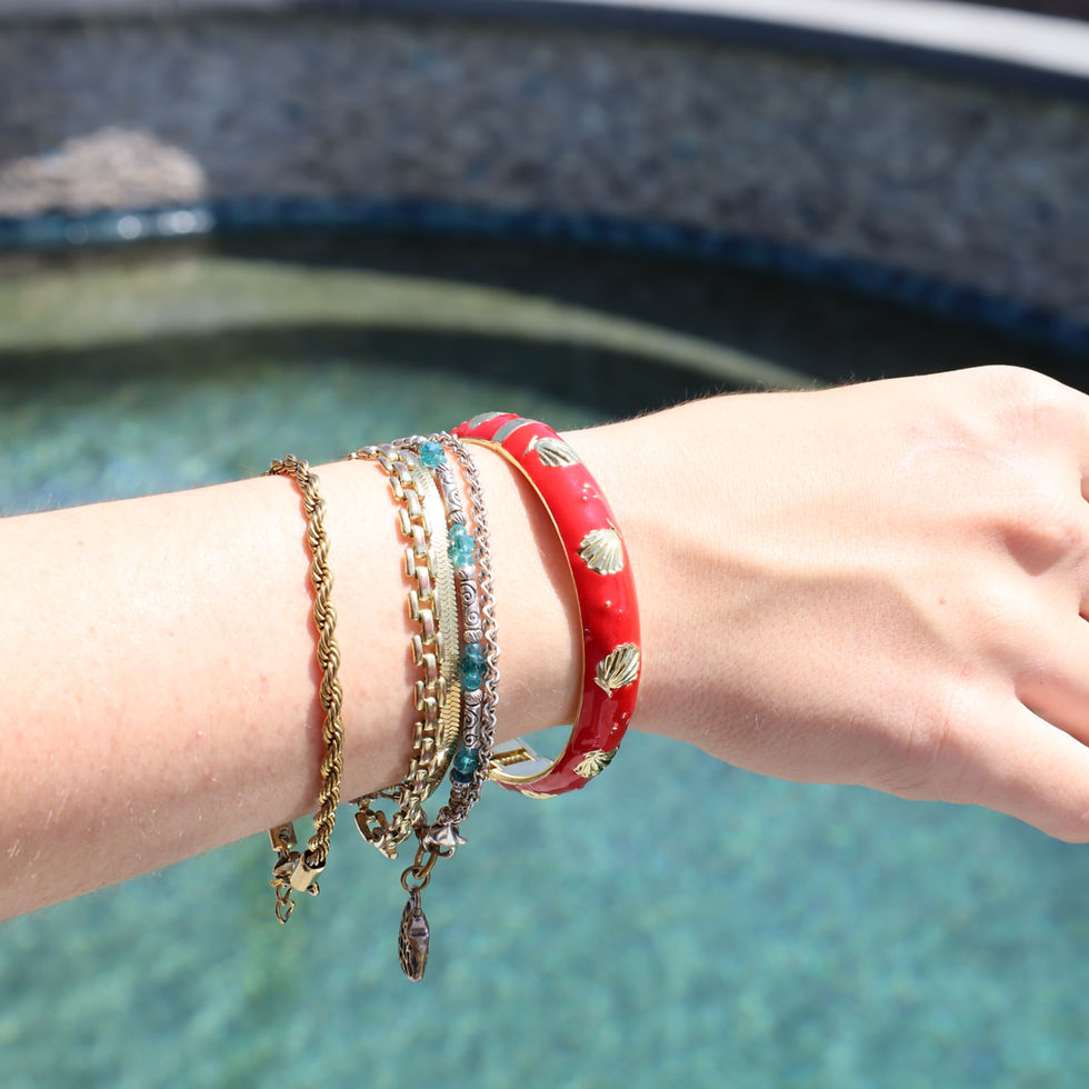 Thumbnail: Shell Bangle