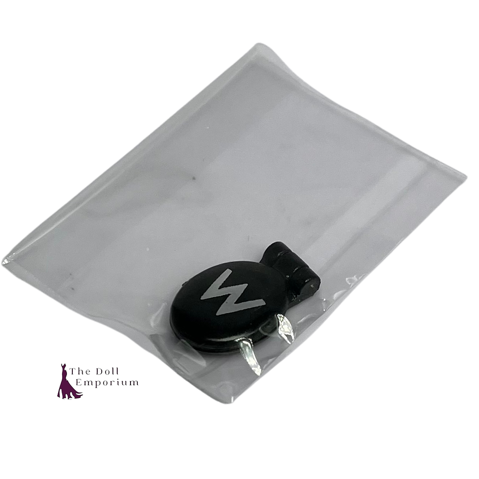 Integrity Toys (2025) Fashion Royalty Adele Makeda 'Toast To Us' - Compact