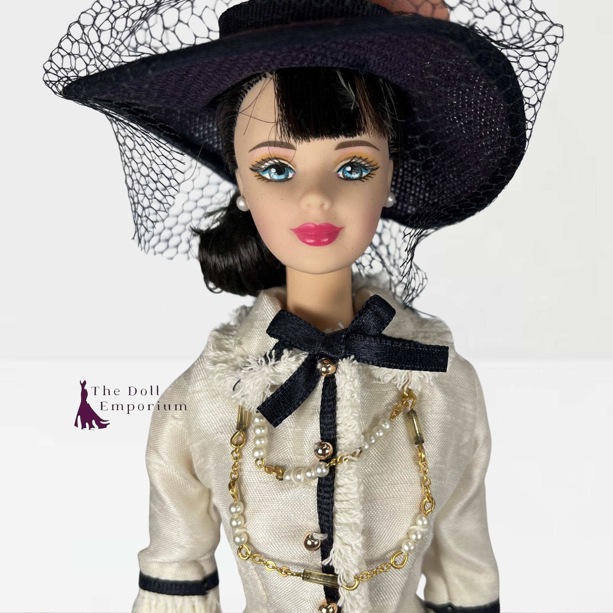 Barbie (1999) - Collector Doll City Seasons 'Spring in Tokyo’ Doll #23499