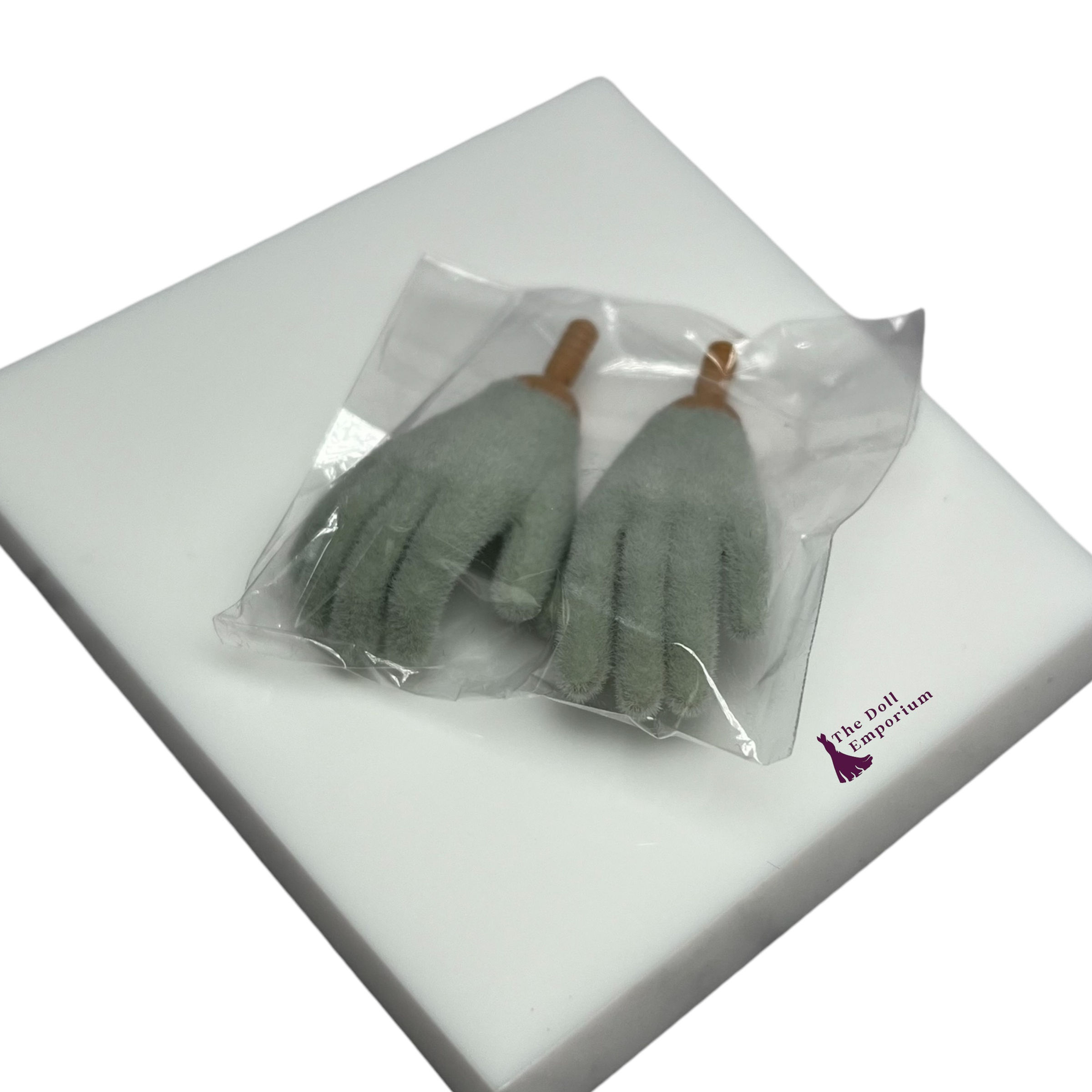 Integrity Toys (2022) - Nu.Face 'Monsieur Thiago' - Gloved Hands Only