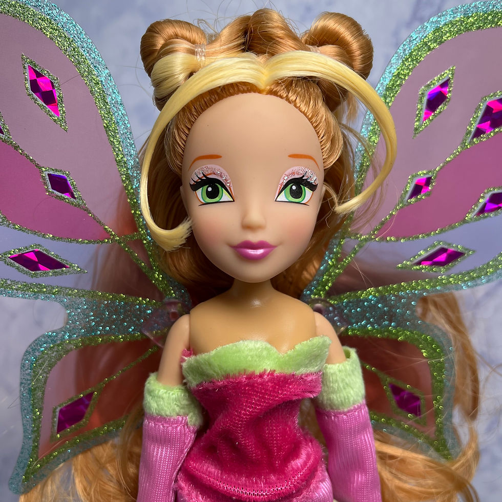 Thumbnail: Winx Club (2011) - Witty Toys ‘Lovix’ Flora doll