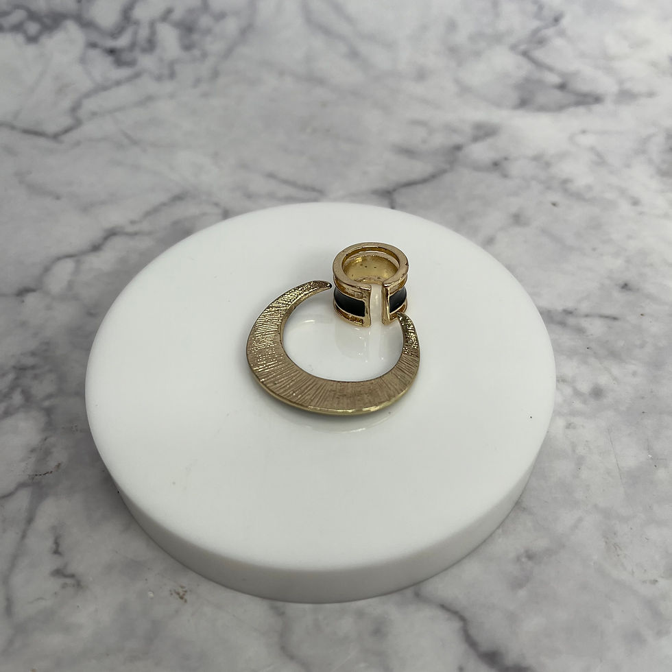 Thumbnail: Integrity Toys (2015) - NuFace Eden Lilith Blair 'Never Ordinary' - Jewellery