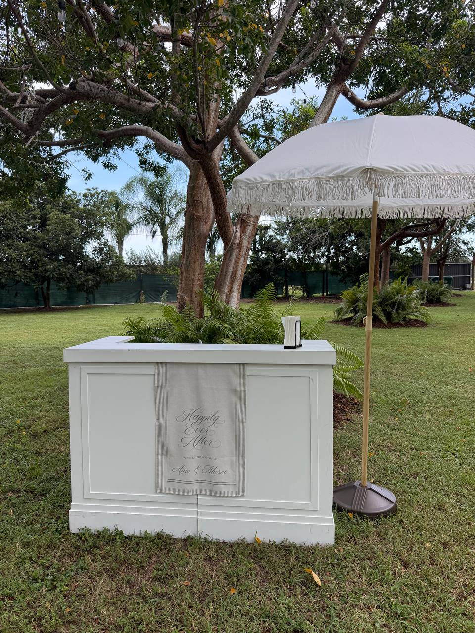 Outdoor mobile beverage bar in Miami with fringe umbrella