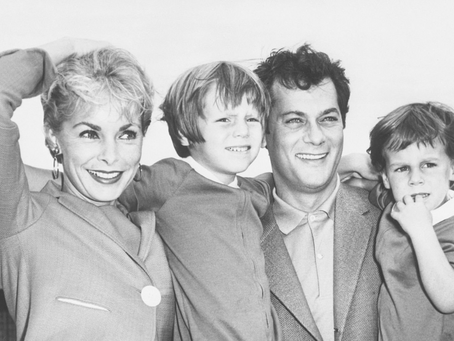 Janet Leigh Files for Divorce from Tony Curtis