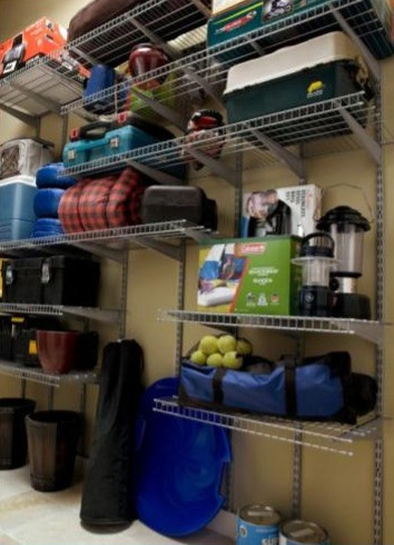 Shelving- Garage (i)