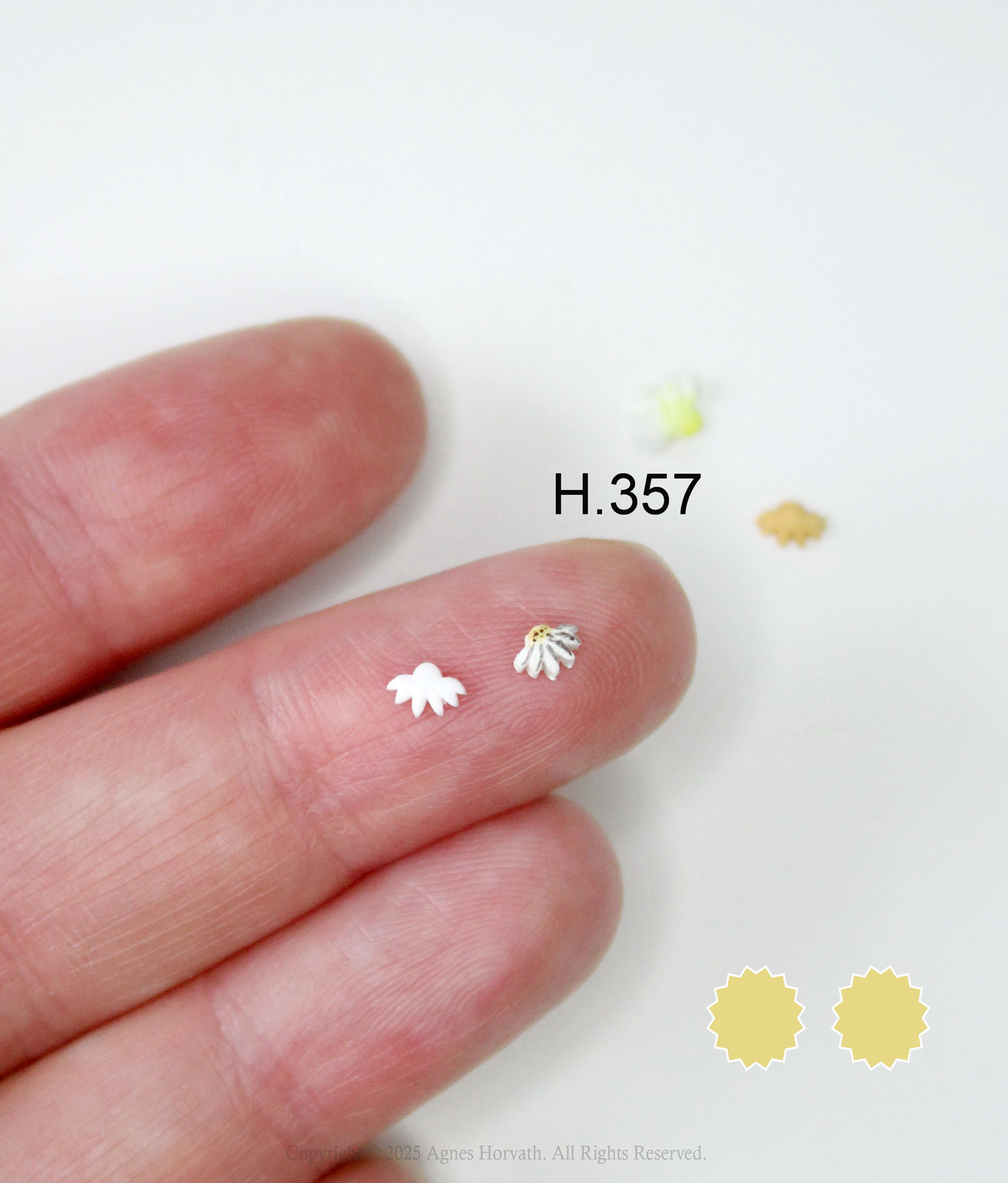 H. 357 - Coneflower - 5mm