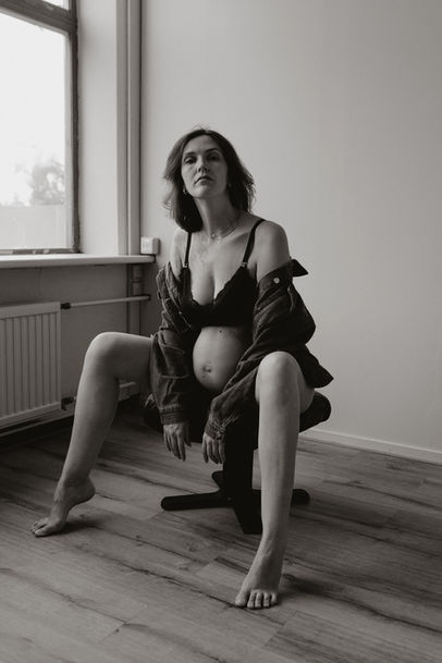 Zwangerschapsshoot studio Arnhem